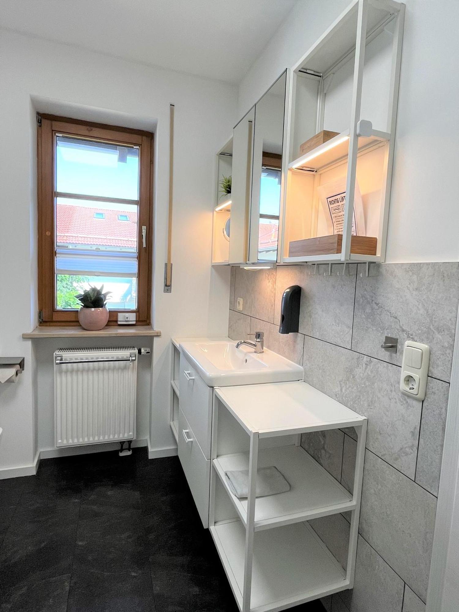Apartment Wohlfuehlplatzl - Urgemuetlich & Ruhig Vogtareuth Zewnętrze zdjęcie